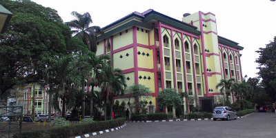 Fakultas Dirasat Islamiyah